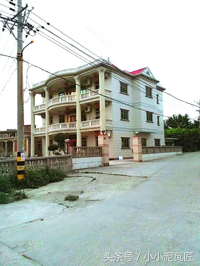 閩南農村三百萬和五十萬自建房，富豪農民和普通農民的差距！