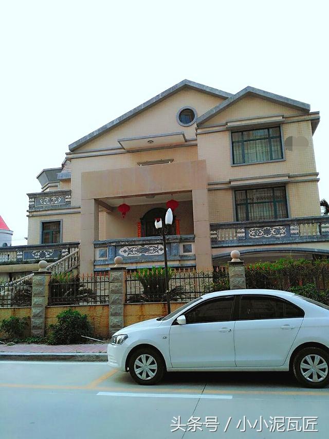 閩南農村三百萬和五十萬自建房，富豪農民和普通農民的差距！