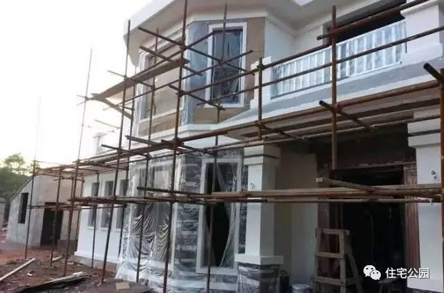 70后老夫妻合伙開(kāi)山，40萬(wàn)為兒子建棟獨(dú)一無(wú)二的2層婚房！