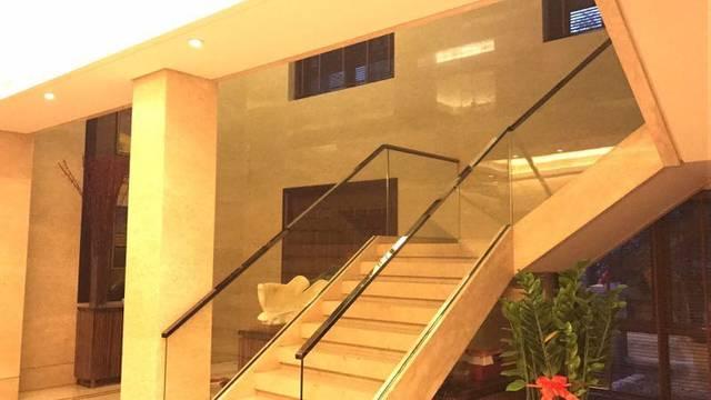 造價(jià)千萬的農(nóng)村豪宅，一塊石頭就花了45萬