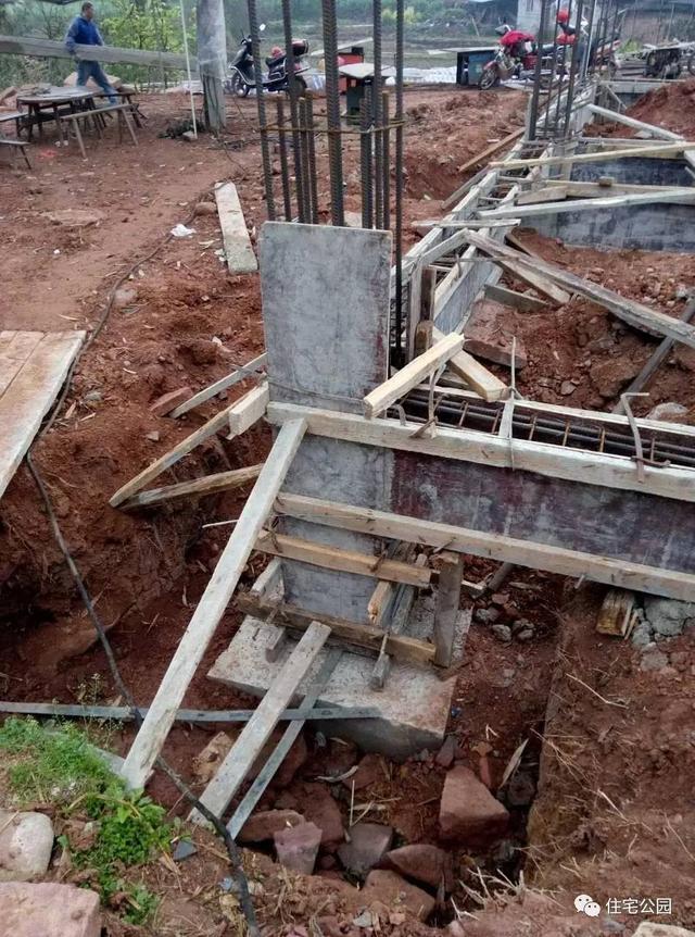 成都金堂農(nóng)村65萬建雙拼，這樣的基礎才安心