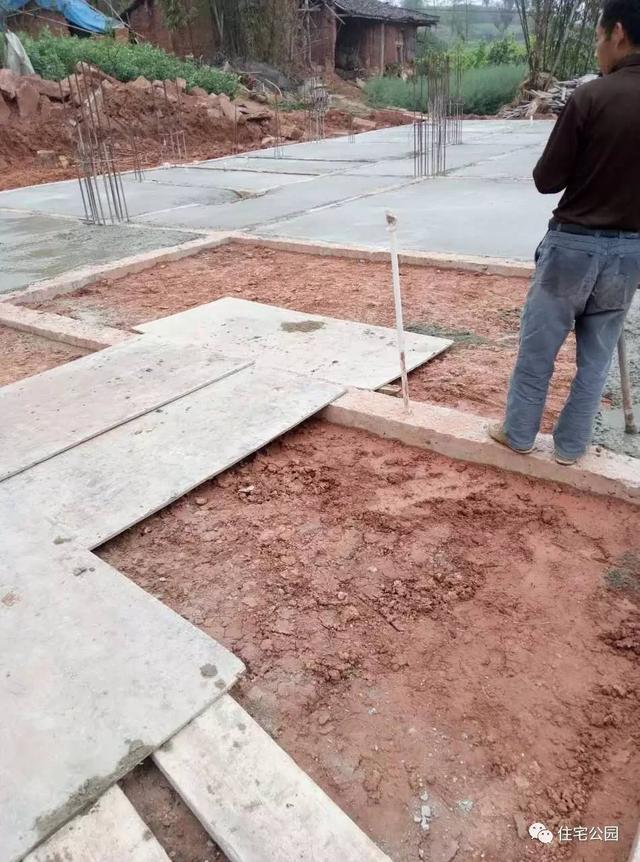 成都金堂農(nóng)村65萬建雙拼，這樣的基礎才安心