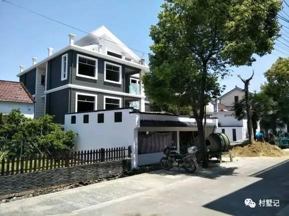 經(jīng)濟(jì)實(shí)用！這款農(nóng)村別墅融合現(xiàn)代與傳統(tǒng)美（附實(shí)拍）