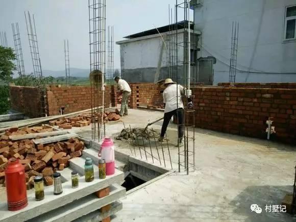 經(jīng)濟(jì)實(shí)用！這款農(nóng)村別墅融合現(xiàn)代與傳統(tǒng)美（附實(shí)拍）