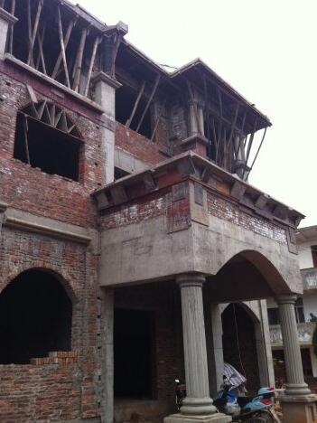 11.4米x11.5米農(nóng)村自建房，有前院還有后院，別說不羨慕