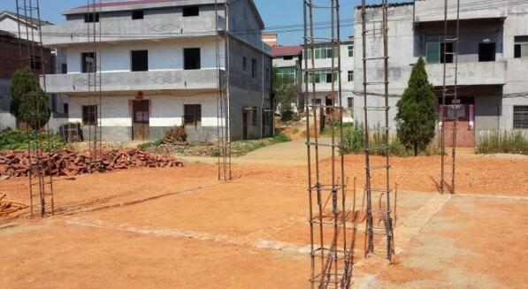 11.4米x11.5米農(nóng)村自建房，有前院還有后院，別說不羨慕