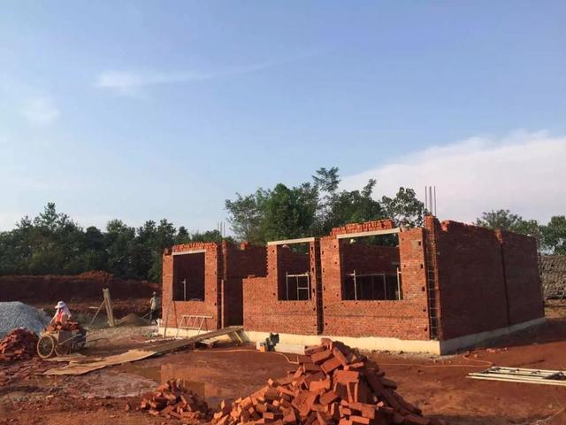 11.5米×10.5米自建小別墅建成，終于實(shí)現(xiàn)父母多年的心愿