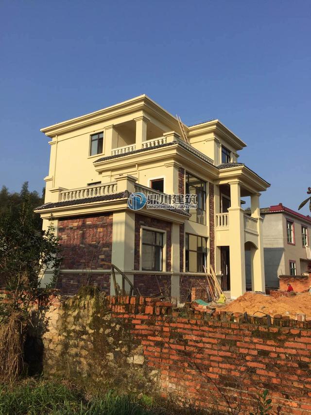 三層落地窗小別墅，這建出來的效果沒得挑，30萬就可以建