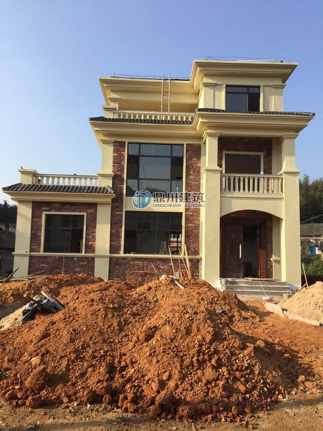 三層落地窗小別墅，這建出來的效果沒得挑，30萬就可以建