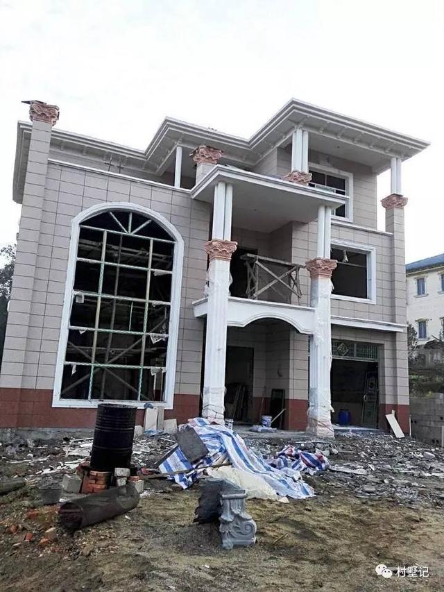 大氣漂亮！湖南網(wǎng)友30萬搞定三層農(nóng)村別墅令全村人羨慕