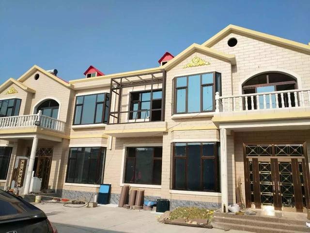 為什么蓋房子一定要把大門做好？看了這15棟別墅你懂了嗎？