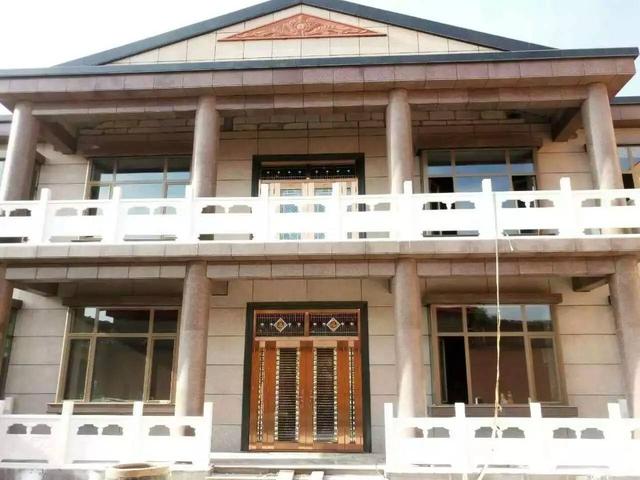 為什么蓋房子一定要把大門做好？看了這15棟別墅你懂了嗎？