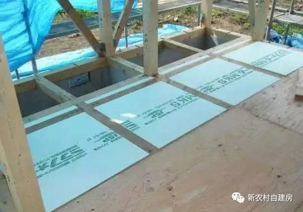 實(shí)拍日本人建房過(guò)程，不用一磚一瓦能抗8級(jí)地震