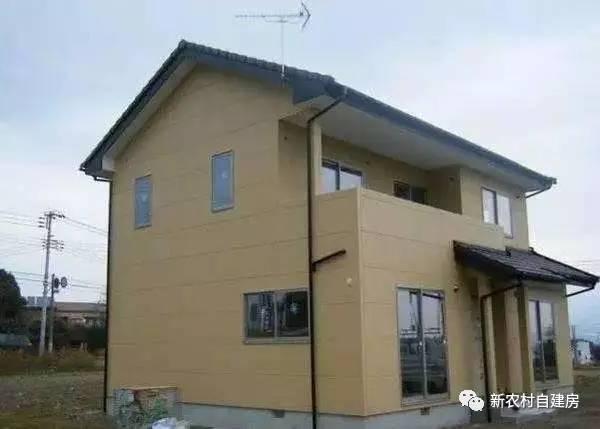 實(shí)拍日本人建房過(guò)程，不用一磚一瓦能抗8級(jí)地震