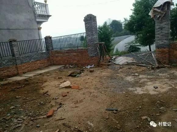 經(jīng)典兩層農(nóng)村別墅戶型，真實建造過程，建好效果很亮眼