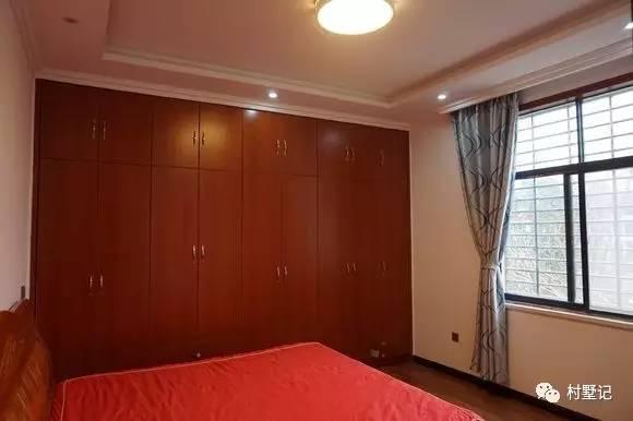 湖北網(wǎng)友曬二層農(nóng)村別墅，說(shuō)農(nóng)村人沒(méi)品味的打臉了（附圖紙）