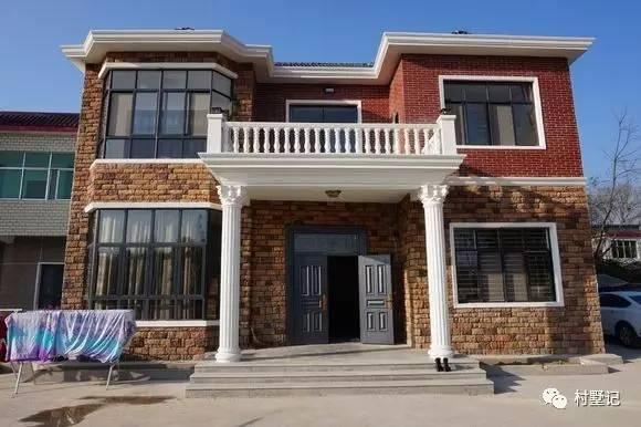 湖北網(wǎng)友曬二層農(nóng)村別墅，說(shuō)農(nóng)村人沒(méi)品味的打臉了（附圖紙）