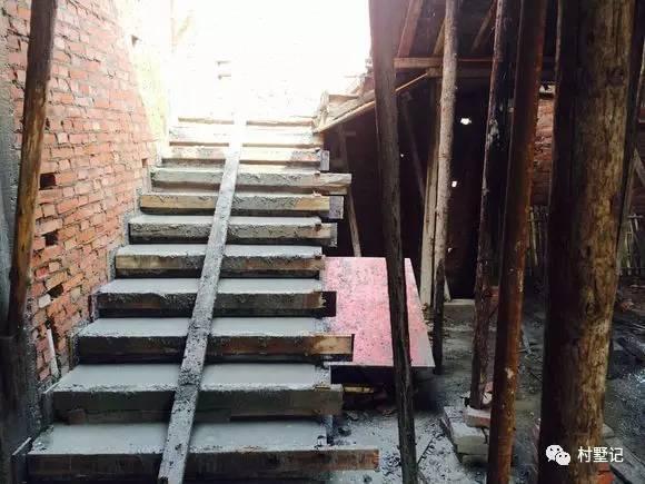 江蘇鎮(zhèn)江三層農(nóng)村別墅豪華配置，裝修品味一流