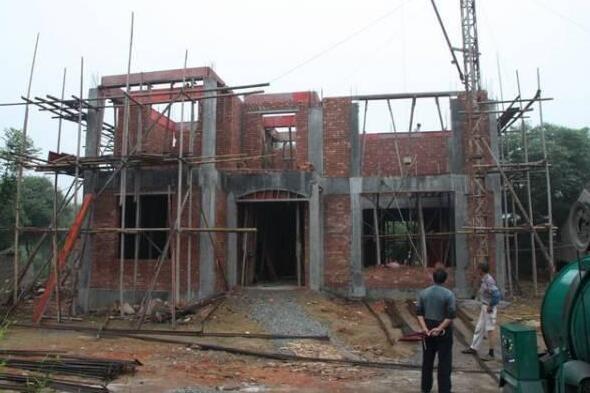 農(nóng)村自建別墅，20萬成本，在城里要300萬都買不到！