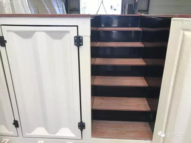 農(nóng)村別墅有庭院，上網(wǎng)買個集裝箱游泳池，下午就能游泳了