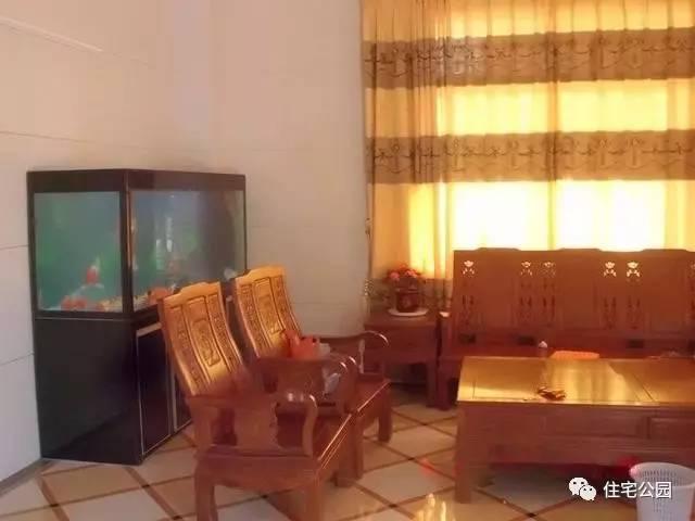 我們村首富的房子是這樣的，你們村呢？