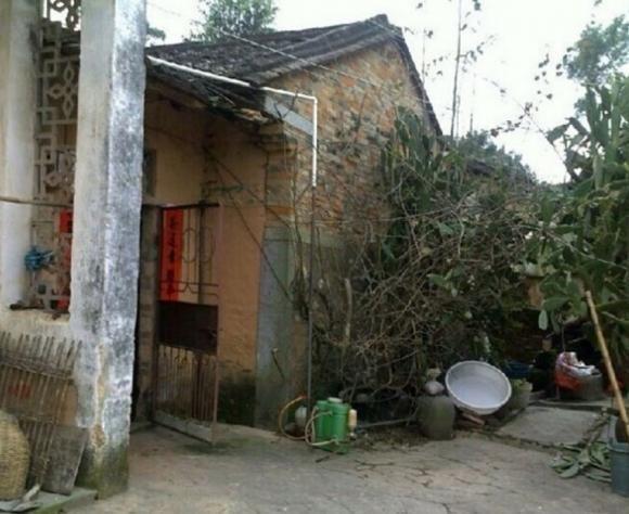 第一次帶女朋友回家嚇跑了丈母娘，小伙花15萬把老屋變豪宅