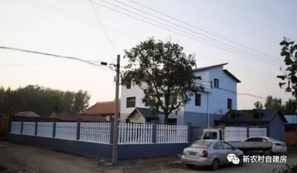 農(nóng)村別墅外墻這樣裝便宜又好看，裝修省10萬