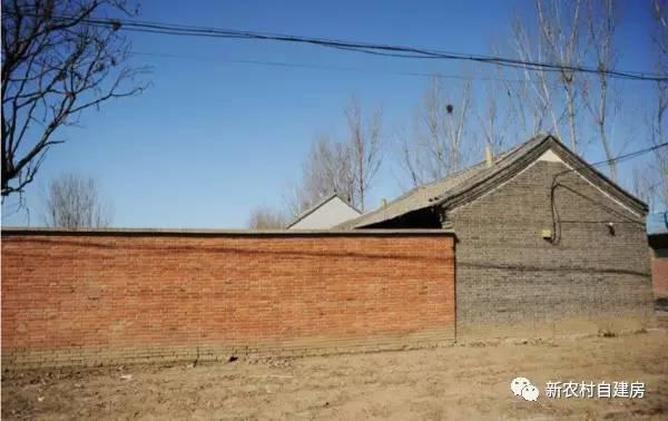 農(nóng)村別墅外墻這樣裝便宜又好看，裝修省10萬