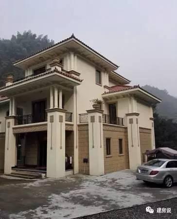 實拍農(nóng)村自建別墅，城里人看完都大跌眼鏡