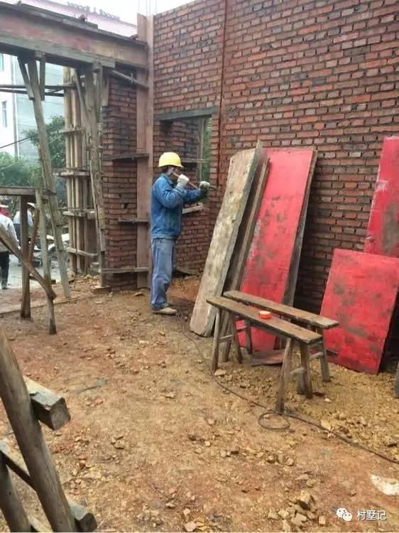 比效果圖還好看，這套建好的三層農(nóng)村別墅逆天了