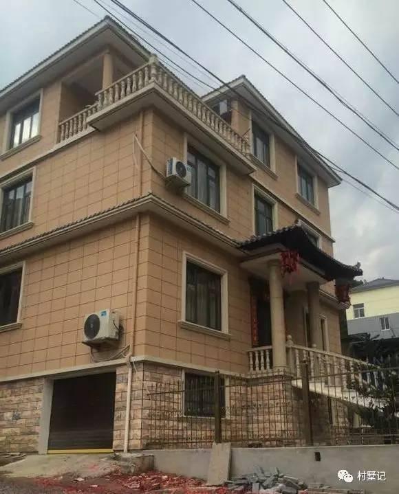 實(shí)拍10款農(nóng)村建的別墅，隨便一套都能讓你在村里挺直腰桿