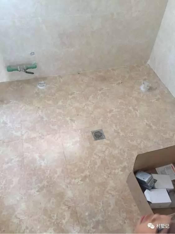 30歲兄弟倆在老家建雙拼別墅，當?shù)卣也坏奖冗@更好的