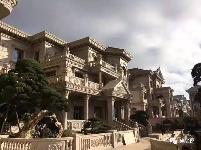 福清虎溪農(nóng)村別墅霸氣來(lái)襲！1000多萬(wàn)的豪華別墅勝似大會(huì)堂