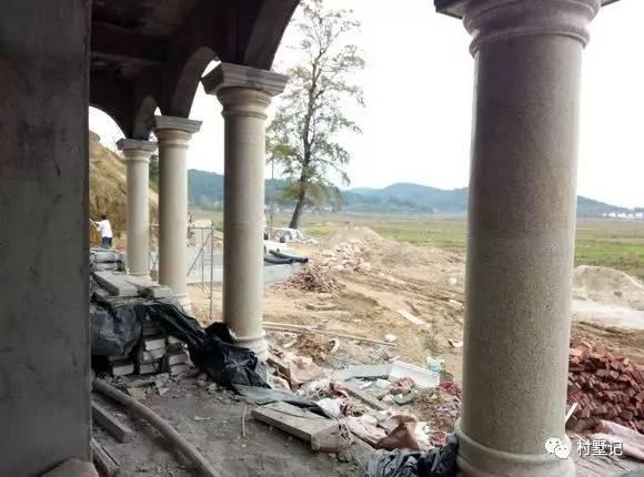 實(shí)拍江蘇網(wǎng)友自建農(nóng)村豪華別墅，雄偉大氣不輸城堡你見過嗎