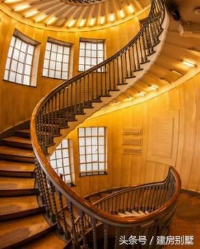10款別墅樓梯效果圖，別再羨慕別人家的樓梯啦！