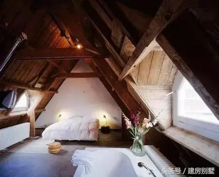 好美！平時用來放雜物的閣樓，竟然能設計的這么好看