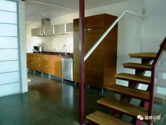 建別墅，能用集裝箱？挑空客廳都行，看看人家就知道