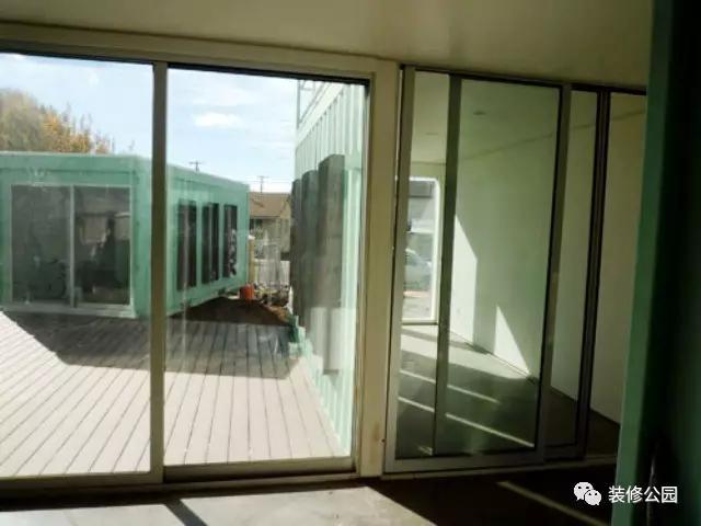 建別墅，能用集裝箱？挑空客廳都行，看看人家就知道