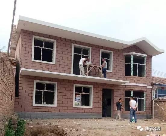 農(nóng)村蓋房實(shí)拍，河北18萬就能建起一套2層小別墅？