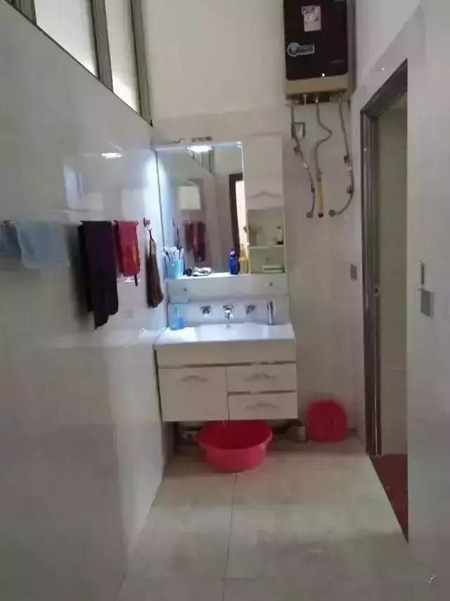 第一次去女朋友農(nóng)村老家, 被她家別墅嚇到了!