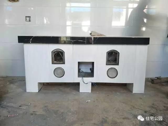 輕鋼別墅到底有什么好, 讓這個(gè)村的老百姓都搶著建? 施工隊(duì)訂單都排到了明年!