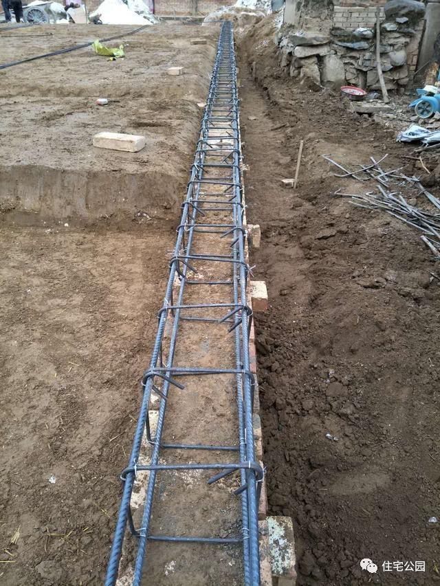 輕鋼別墅到底有什么好, 讓這個(gè)村的老百姓都搶著建? 施工隊(duì)訂單都排到了明年!