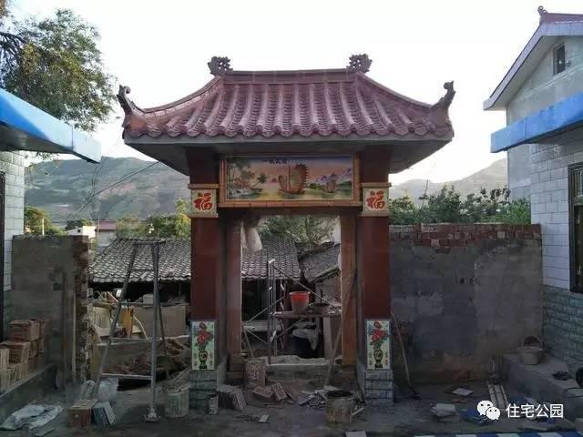 輕鋼別墅到底有什么好, 讓這個(gè)村的老百姓都搶著建? 施工隊(duì)訂單都排到了明年!