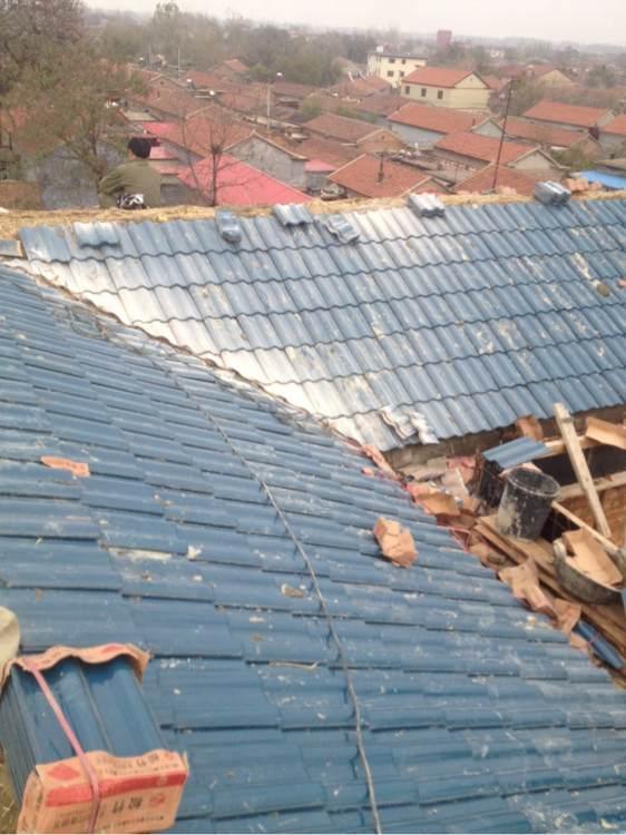 因為窮相親被嫌棄，5年后逆襲回鄉(xiāng)建豪宅