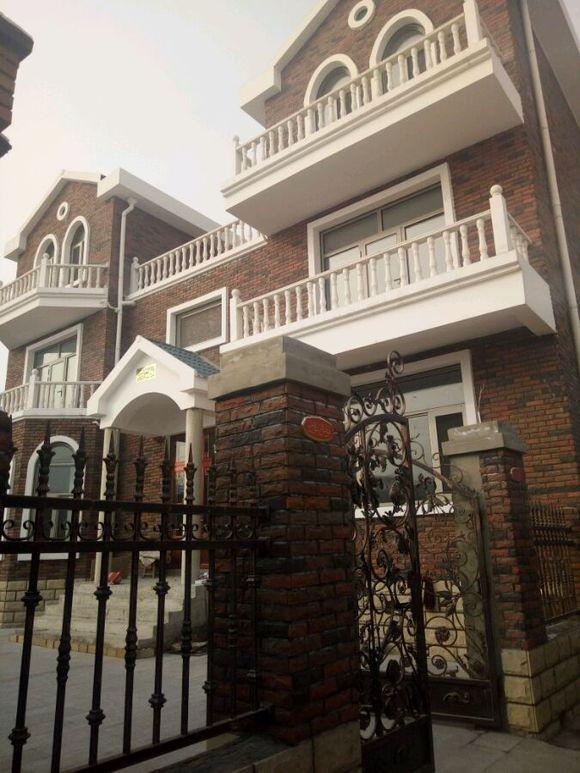 因為窮相親被嫌棄，5年后逆襲回鄉(xiāng)建豪宅