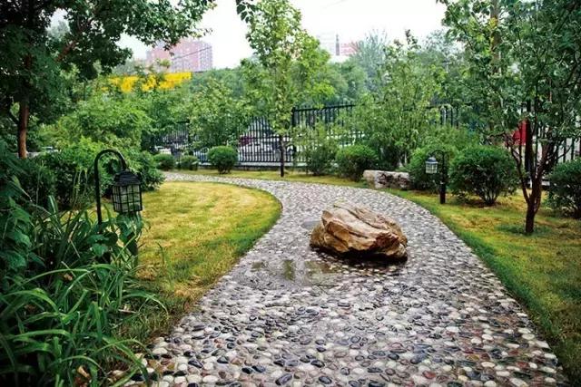 鄉(xiāng)村自建8*12米三層小別墅，僅需30萬！