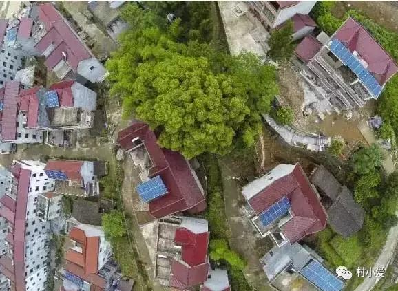 又一個(gè)“光伏村”并網(wǎng)發(fā)電了，全國(guó)“光伏村”陣營(yíng)再次擴(kuò)大！