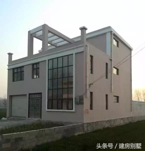 雙職工夫妻回安徽老家自建房，5歲女兒最愛田園生活