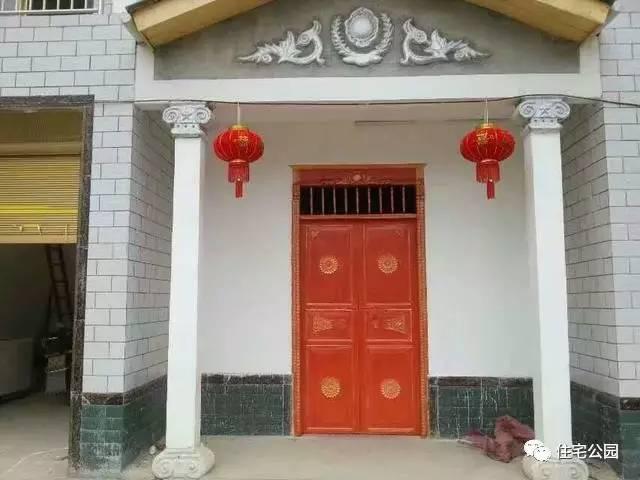 重慶蓋房直播，房主充當(dāng)小工親自上陣，建成36萬(wàn)引全村圍觀！