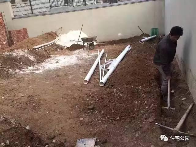 200平庭院改造，破舊空地?fù)u身一變園林美景，23萬就能搞定？